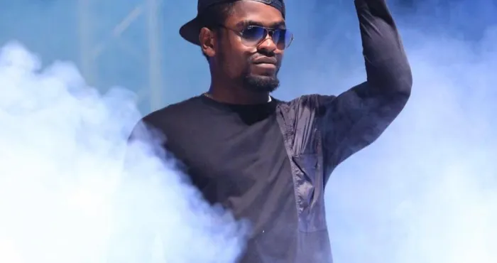 bebi-philip-artiste-chanteur-et-arrangeur-jai-participe-a-levolution-et-a-la-mise-a-jour-du-zouglou